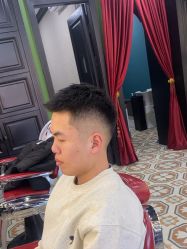 -豪帅男士理容馆