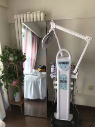 -闺蜜时间美甲美睫皮肤管理中心