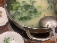 -正能量脆肉鲩火锅