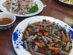 -天隆酒店·本地海鲜鲁菜(烟台大学店)