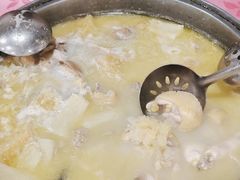 -侠成水上农庄(工业大道店)