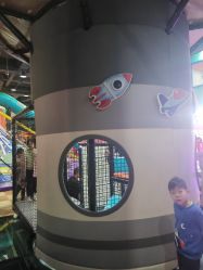 -欧酷世界动力星球(王府井奥莱UP TOWN店)