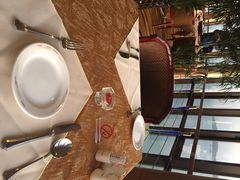 汇泉王朝旋转餐厅-汇泉王朝大饭店-旋转餐厅(南海路店)