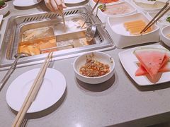 -海底捞火锅(金山百联店)
