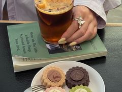 -Laderach 莱德拉(上海环贸iapm店)