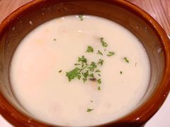 -玛格萝妮(汇智国际商业中心店)