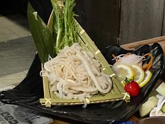 -湊湊火锅·茶憩(杭州湖滨银泰in77店)