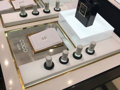 -Chanel(德基广场店)