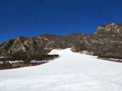 -石京龙滑雪场-停车场