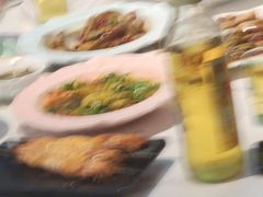 -嗨辣小聚·盘锦河蟹·海鲜烧烤龙虾(盘锦十年好店)