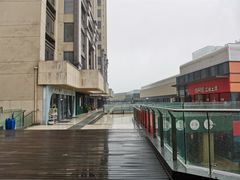 -易生活购物公园