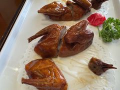 脆皮乳鸽-紫阳富豪大酒店(惠南店)