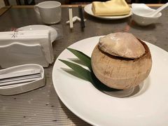 椰子海味花胶汤-彩丰楼中餐厅·仁恒洲际酒店
