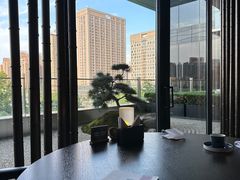 -丽思卡尔顿·炙焰·铁板烧餐厅