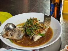 -明记烧鱼美味店