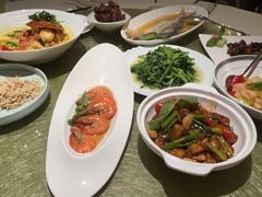 -悦泰环球美食自助(金茂旗舰店)