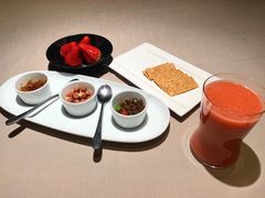 杏仁脆片-荣轩(新荣记环球金融中心店)