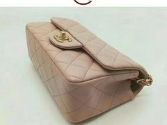 -爱革·奢品·鞋包·衣物·家居(博荟广场店)