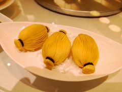 金枕榴莲酥-利苑酒家(合景国际金融广场店)