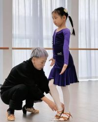 -深舞形体民族舞蹈工作室