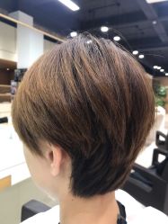 -CARR SALON