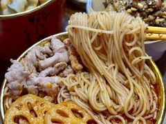 -鹤江桥·红油牛肉粉(SKP店)
