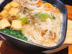 -麦落精酿啤酒餐吧(先农大院店)