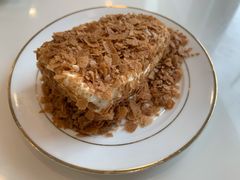 招牌巴黎酥-PETIT PARIS 小巴黎(凯德1818店)