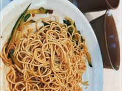 -肥肥虾庄·金牌油焖大虾(沙湖店)