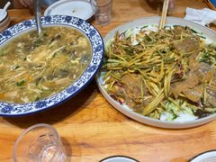 -快乐老家三鲜饺子东北菜(南六中路店)