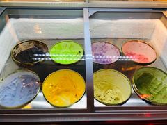 冰淇淋-姑妈嫁妆涮羊排专业火锅(中央大街一店)
