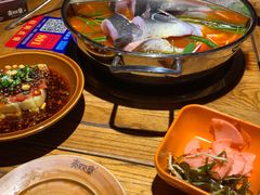 -快活林酸汤鱼鲜品火锅店(甲秀楼店)