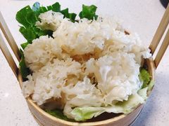 绣球菌-煲王粤菜餐厅(中侨中心店)