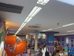 -孩子王童乐园(马群店)