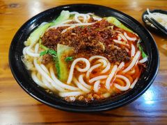 -丽虹云南过桥米线(兴工街店)