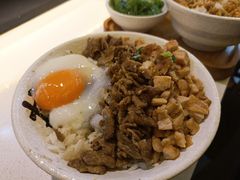 -熊吞·大碗丼烧肉饭(济宁万达广场店)