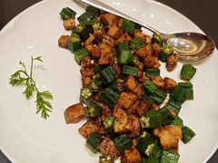 -连鹭海鲜·海肠捞饭·海胆饭(星海店)