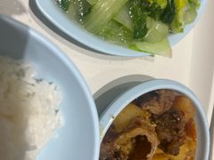 -荣华基·现炒快餐(肇嘉浜路店)