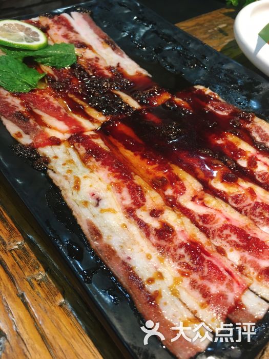 一品诚记烤肉(华南亿合城店)秘制牛五花图片 - 第2张