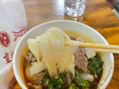 -王记生烫牛杂面馆(兰陵路店)