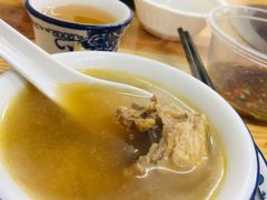 -威邵鸡煲(西华路总店)