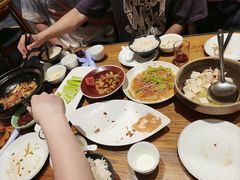 -泉畔人家·老济南经典鲁菜(大明湖店)