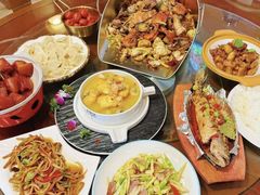 -东来菜馆•手抓海鲜家常菜•海鲜锅贴(鸽子窝店)