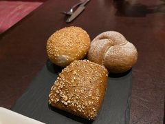 餐前面包-北京华彬费尔蒙酒店·刃餐厅