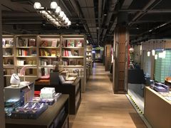 -光海书局(南京东路第一百货店)