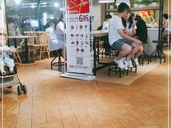 -肯德基(西影路店)