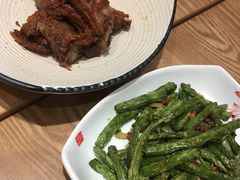 -秦香阁·西北家常菜(徐汇日月光中心店)
