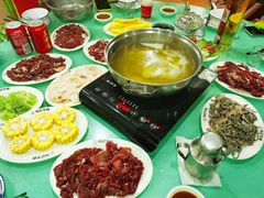 -乌记鲜活牛肉城(金砂东路店)