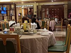-广州中心皇冠假日酒店·百粤楼