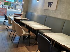 大堂-必胜客(WOW玉泉远洋店)